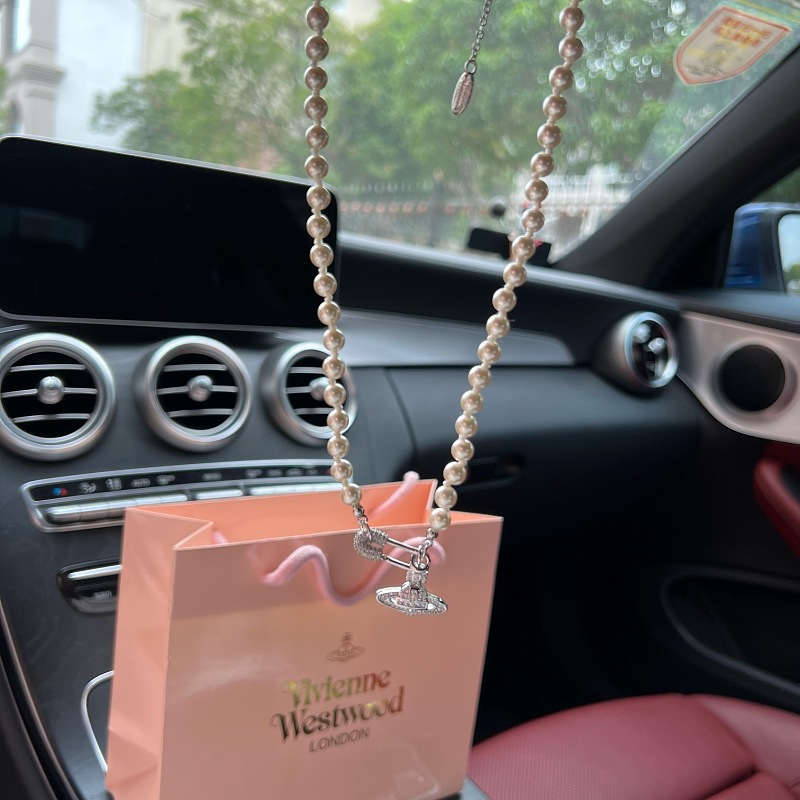 Vivienne Westwood Jewelry 4