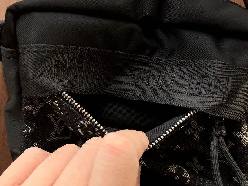 L Bag 11