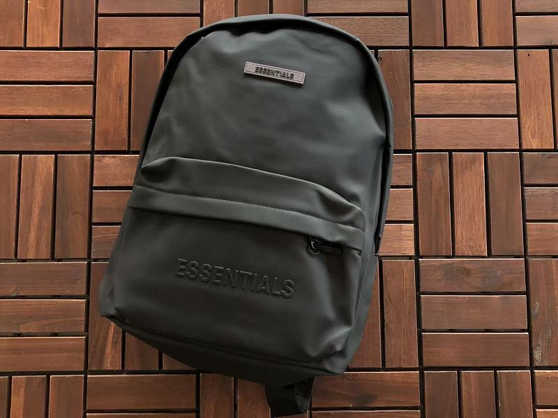 Essentials Bag 3