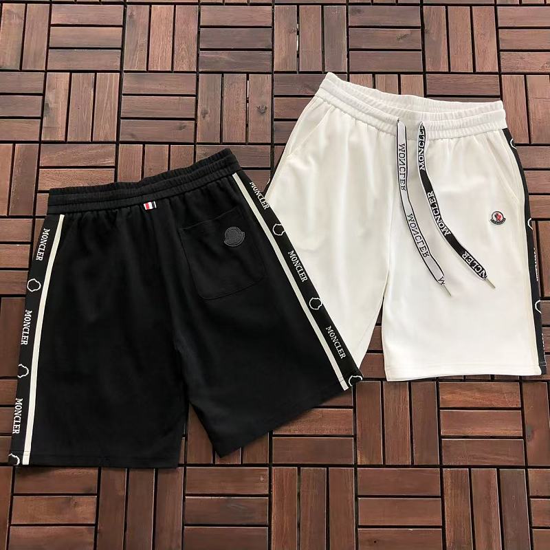 M R Shorts · 5