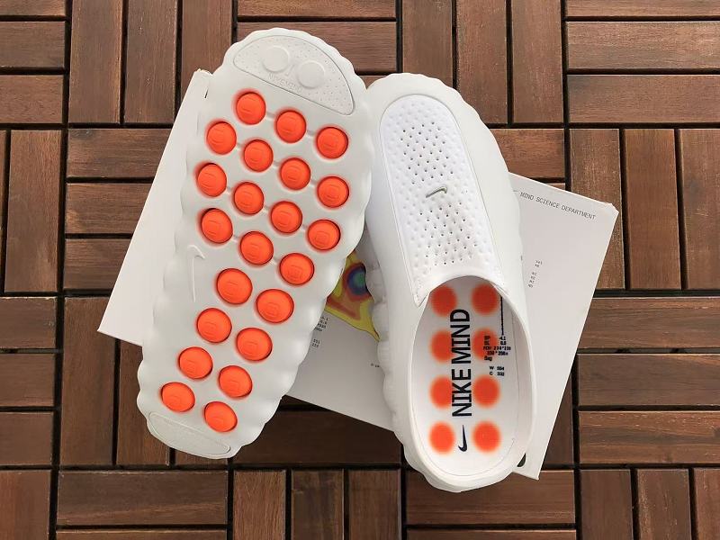Nike Slippers 8