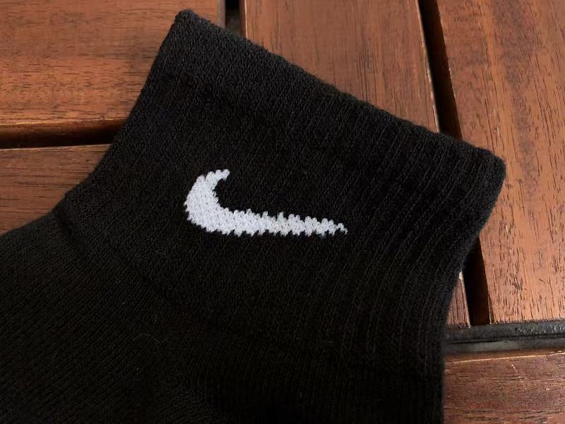 Nike Socks 10