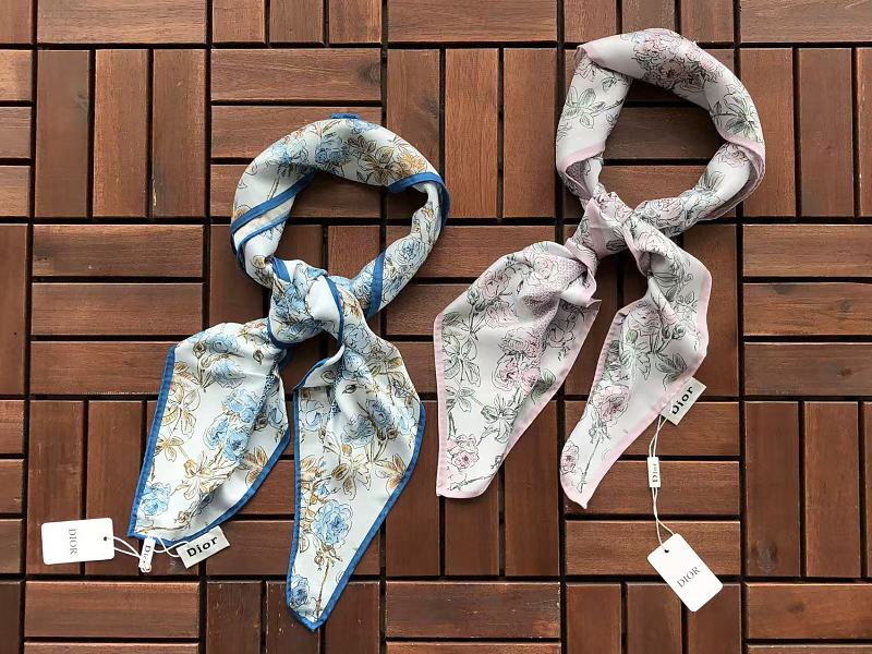 D O Scarf · 3