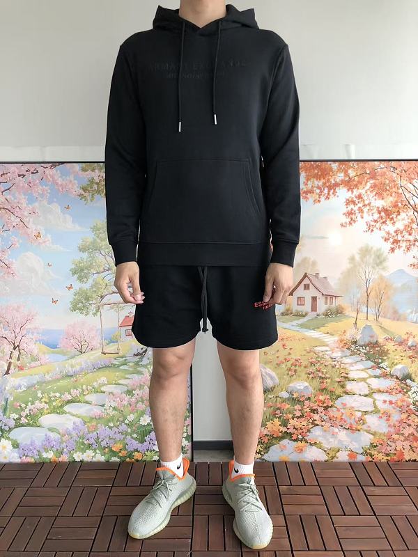 E P R A M N Hoodie · 3