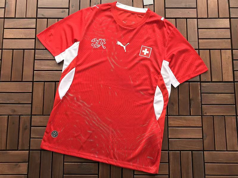Football T-shirt · 5