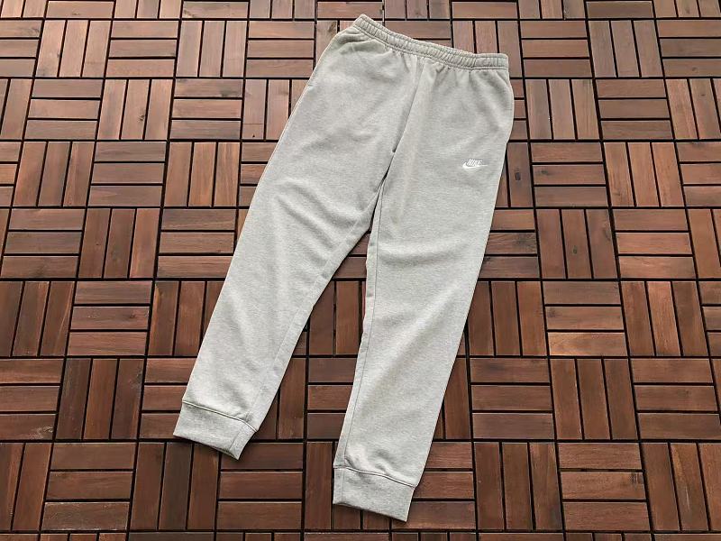 Nike Trousers 8