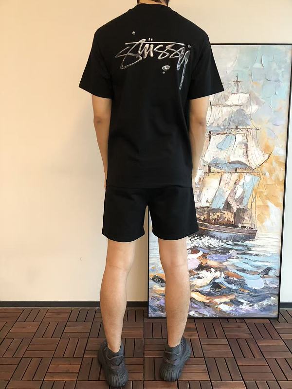 St S Y T-shirt · 4