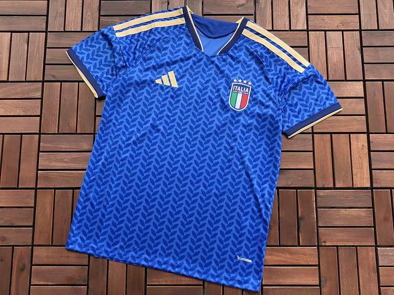 Football T-shirt · 5