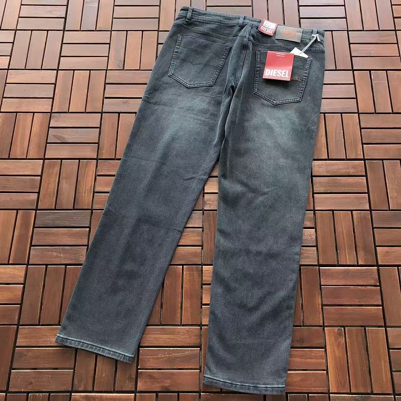 D E E Jeans · 3