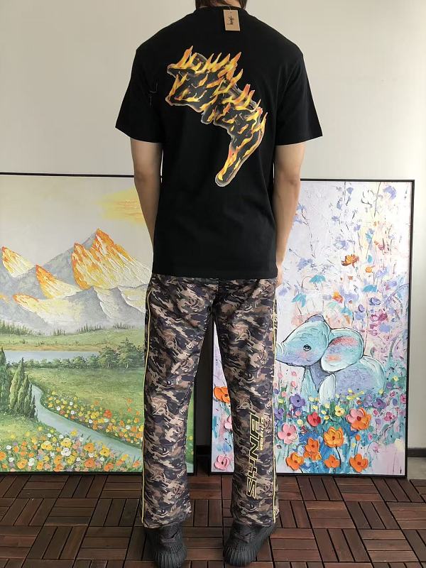 St S Y T-shirt · 4