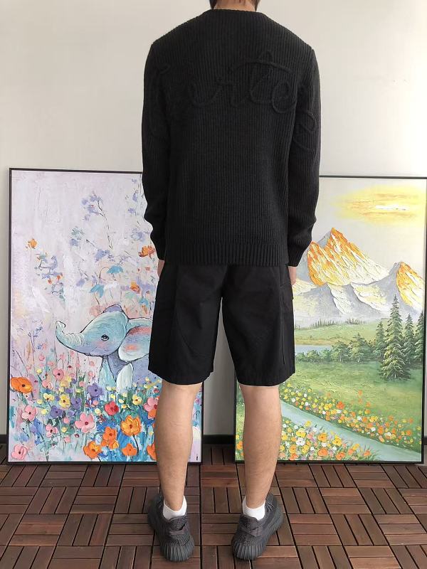 Corteiz Sweater · 5