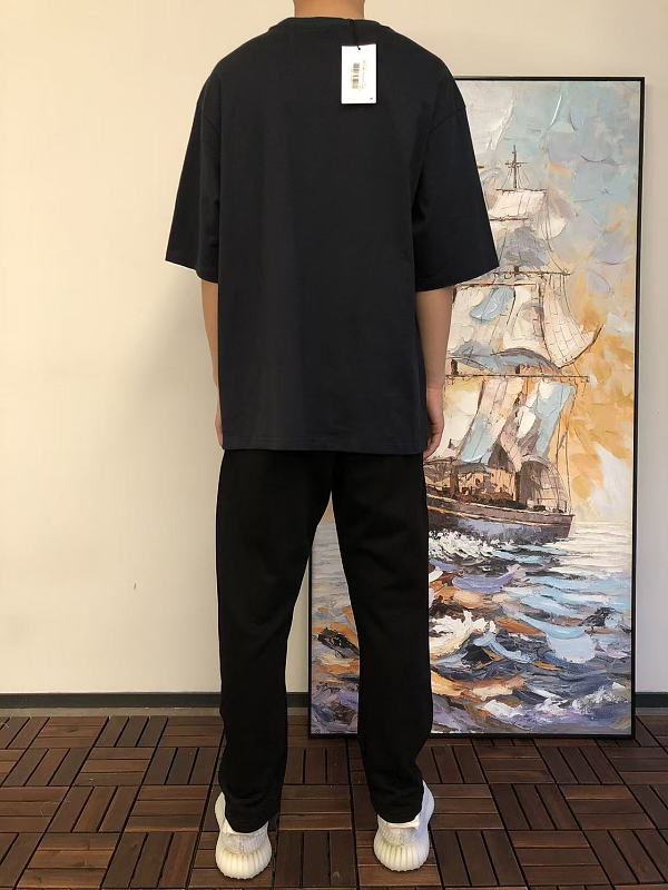 P La E & N K T-shirt · 5