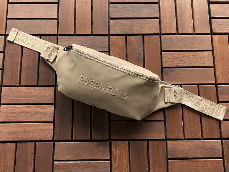 Essentials Bag 4