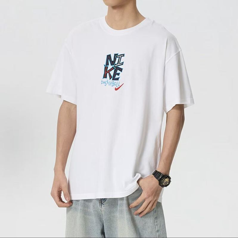Nike T-shirt · 6