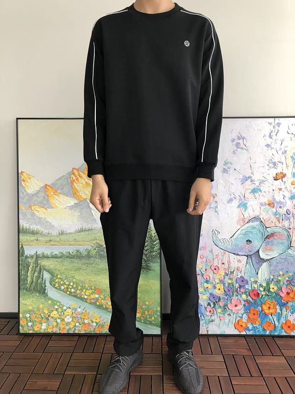 L Ul M N Sweater · 3