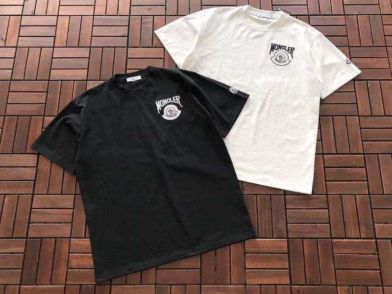M R T-shirt · 6