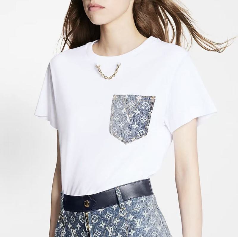 L T-shirt · 4