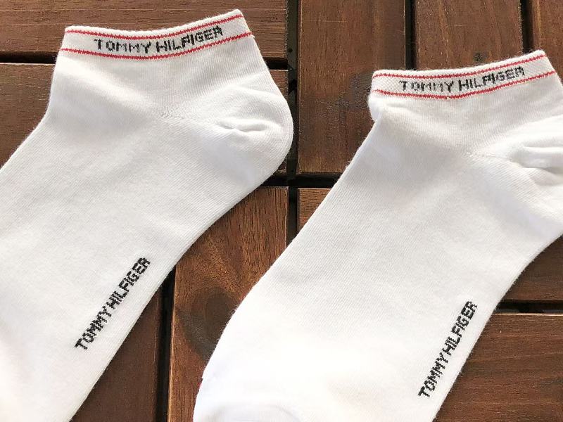 T H R Socks 6