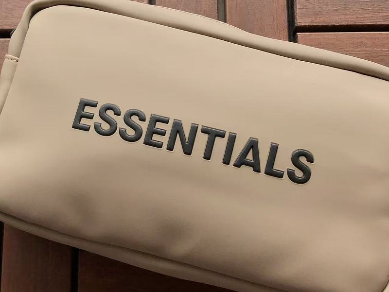 Essentials Bag 5