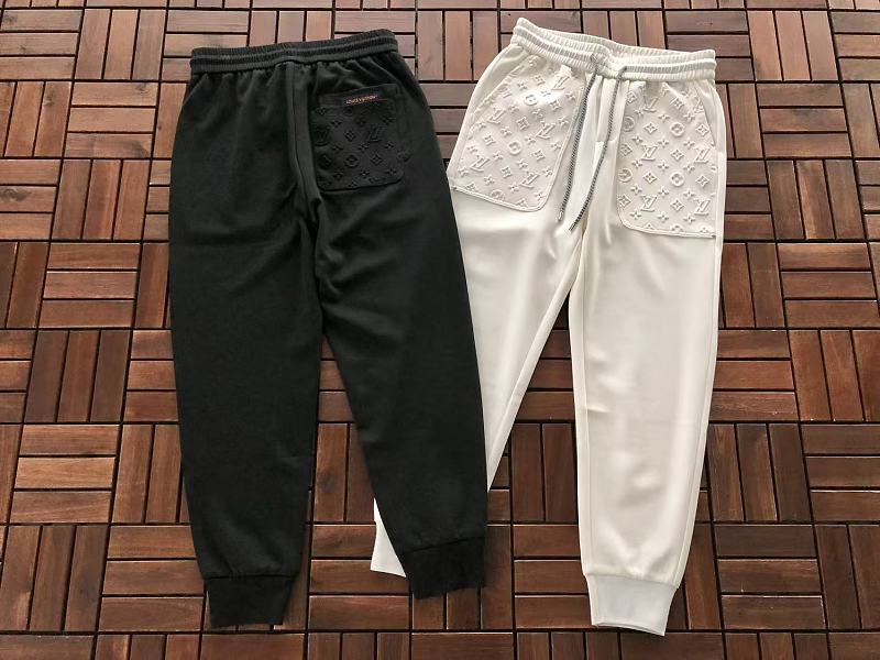 L Trousers · 4
