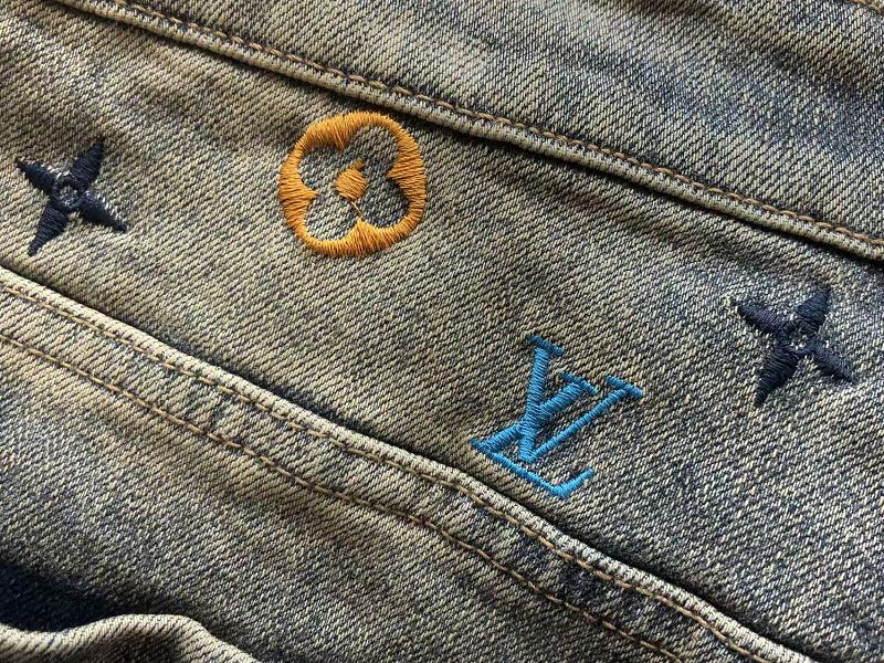 L Jeans 11
