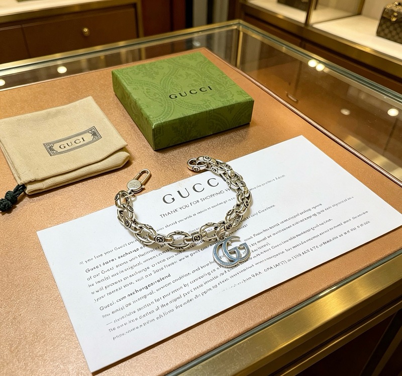 G C I Jewelry · 5