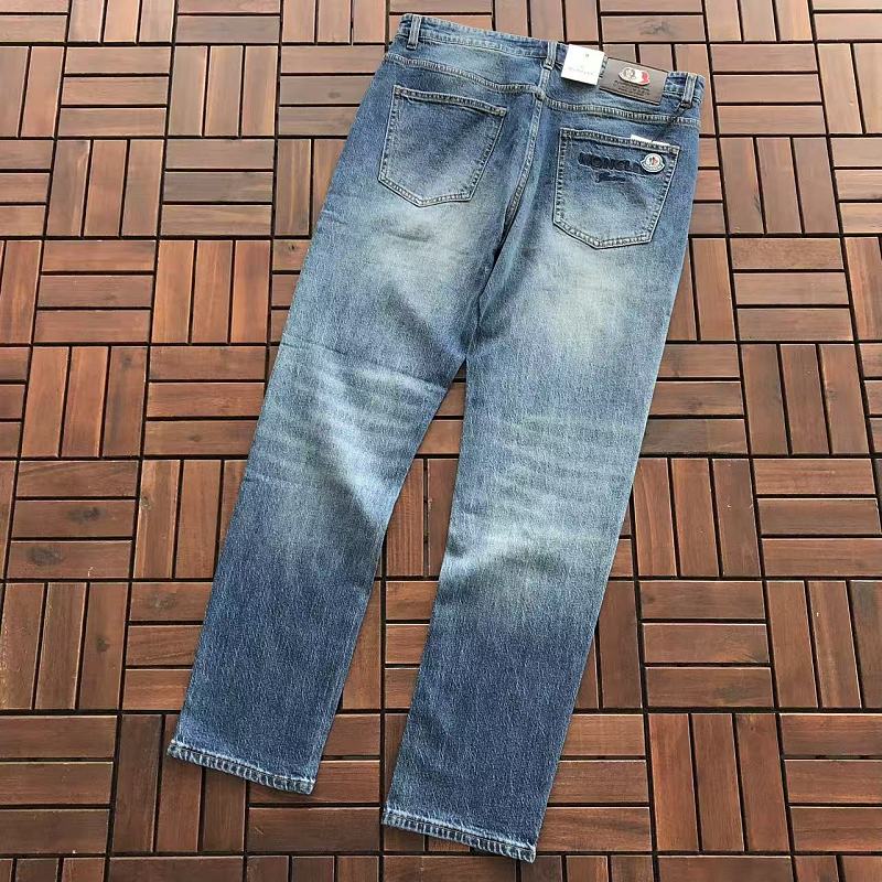 M R Jeans · 5