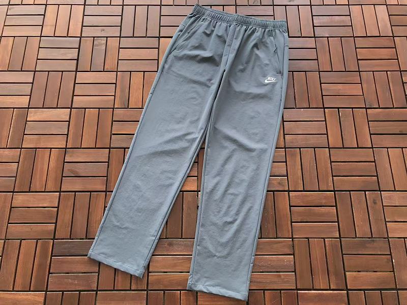 Nike Trousers 8