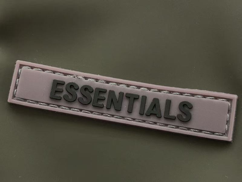 Essentials Bag 7