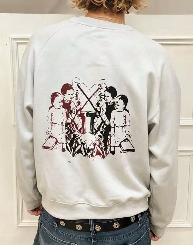 E.r.d Sweater · 3
