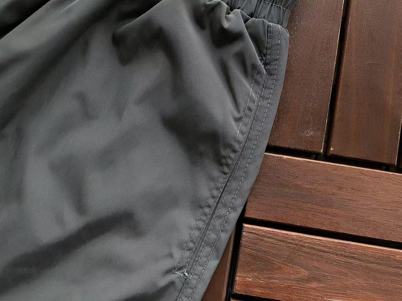 Br N L O C Ci L I Shorts · 6