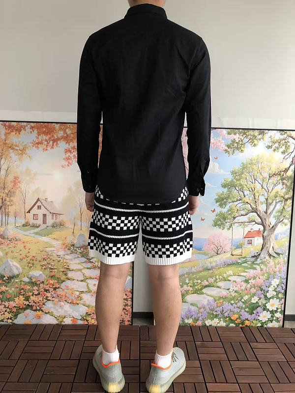 L O P A A Long-sleeve · 5