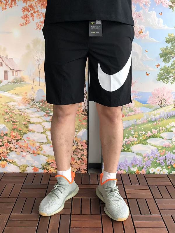 Nike Shorts 4