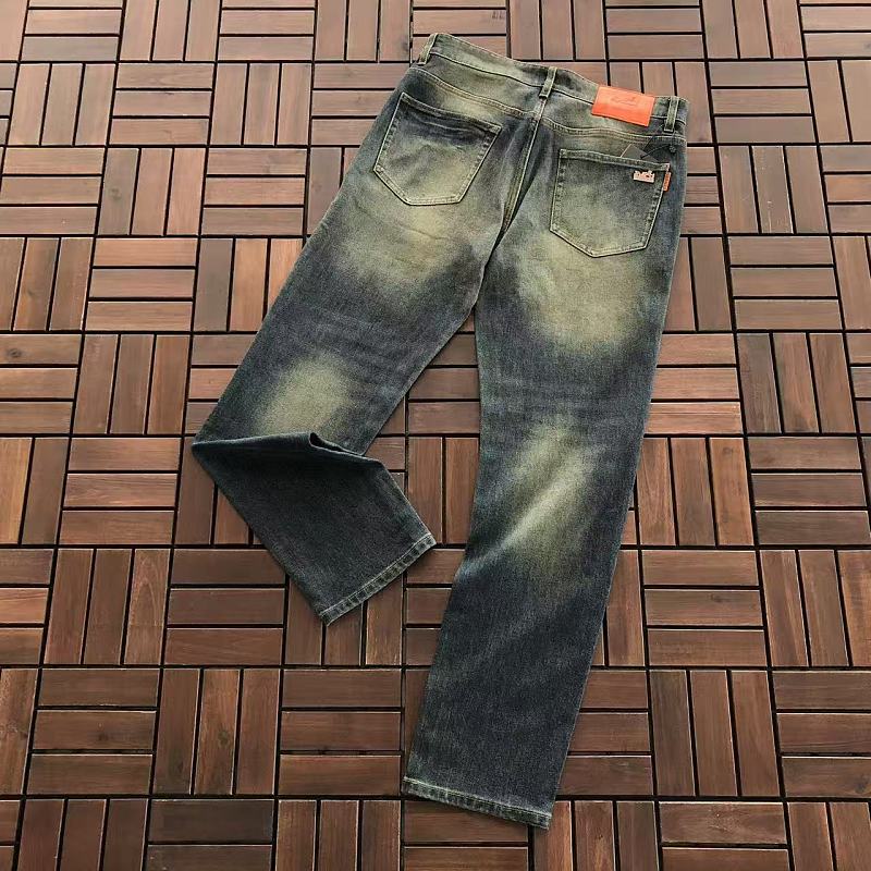 H R E Jeans · 5