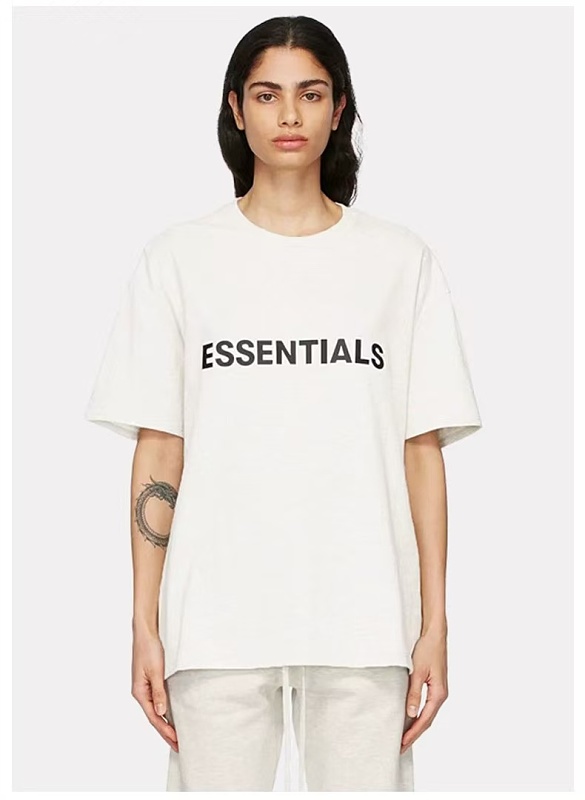Essentials T-shirt 11