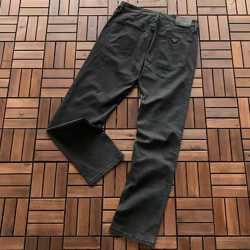 E P R A M N Jeans · 3
