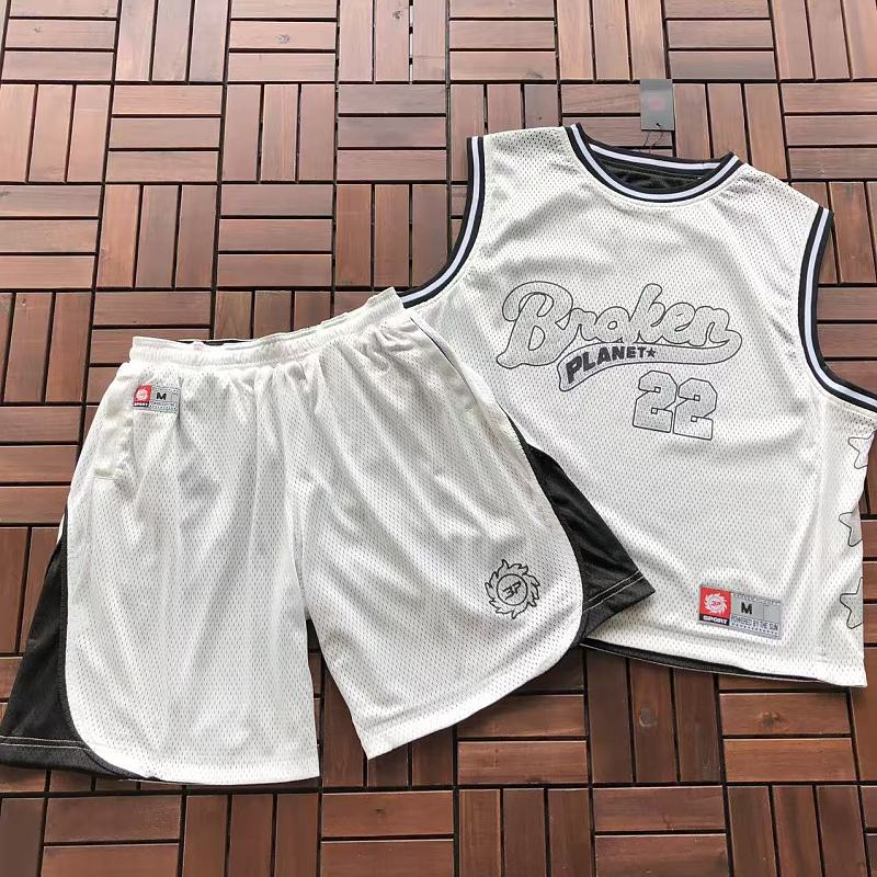 Top Pants Broken Planet Vest Shorts 10