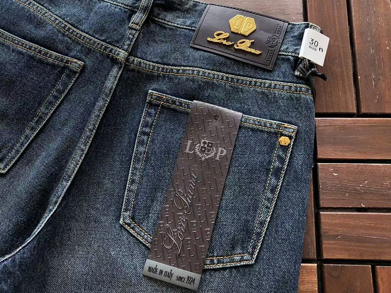L O P A A Jeans · 6