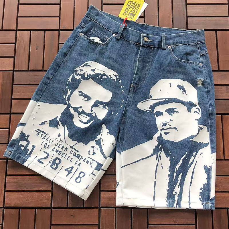 Th T's A Aw Ul L T Of C.. & Asaali Shorts Jeans · 5