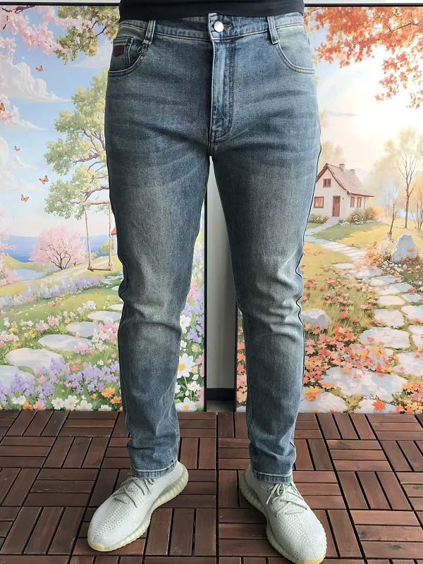 L Jeans · 2