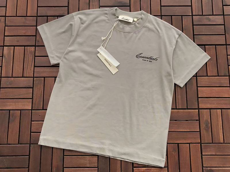 Essentials T-shirt 11