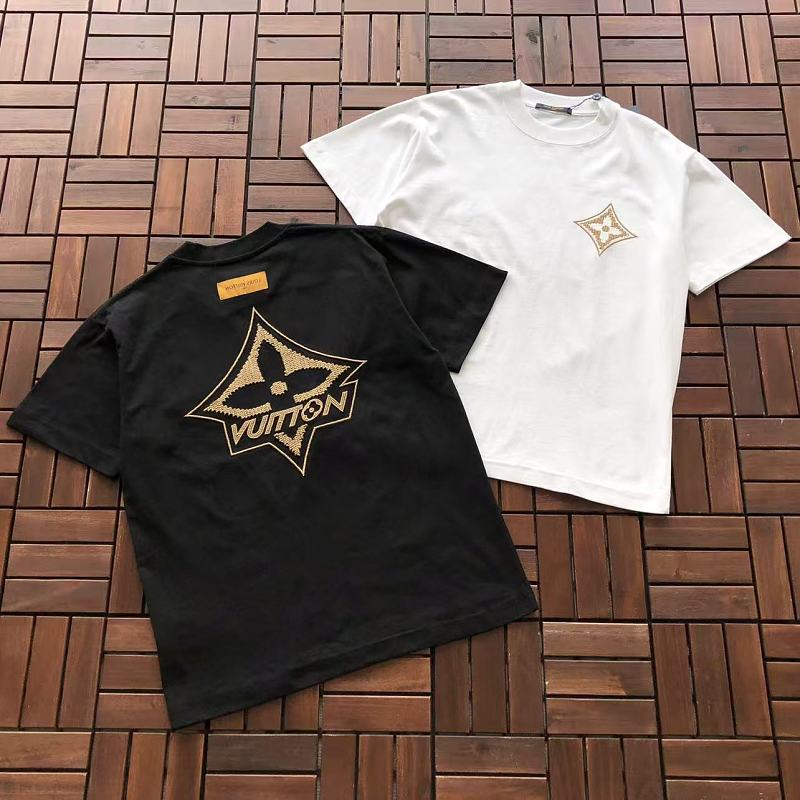 L T-shirt · 5