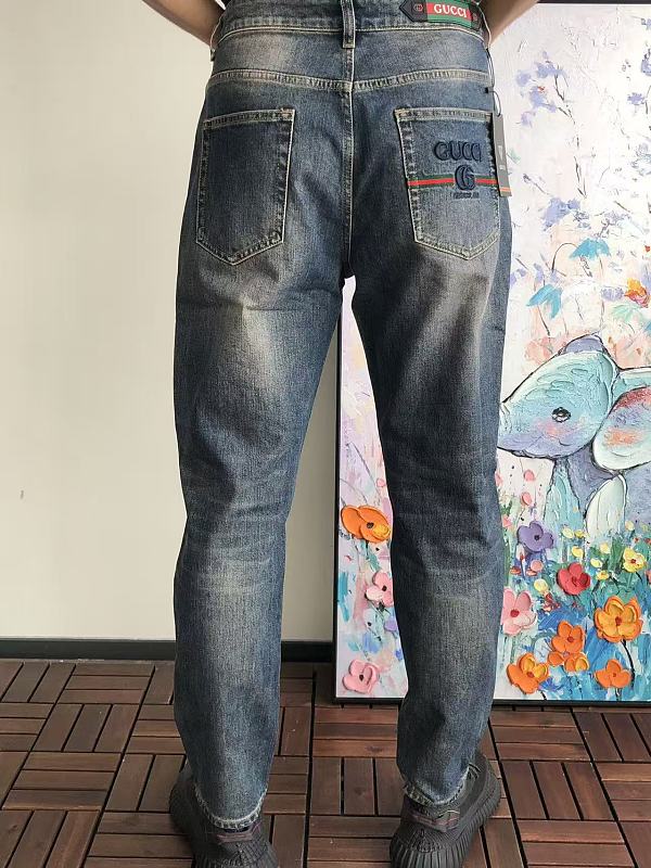 G C I Jeans · 4
