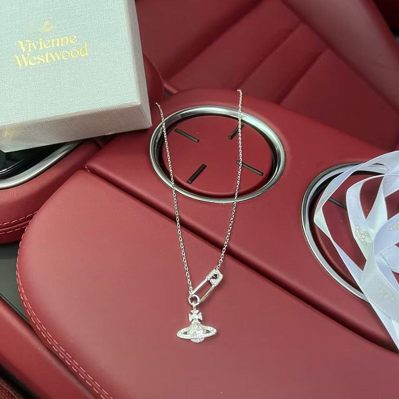 Vivienne Westwood Jewelry 3