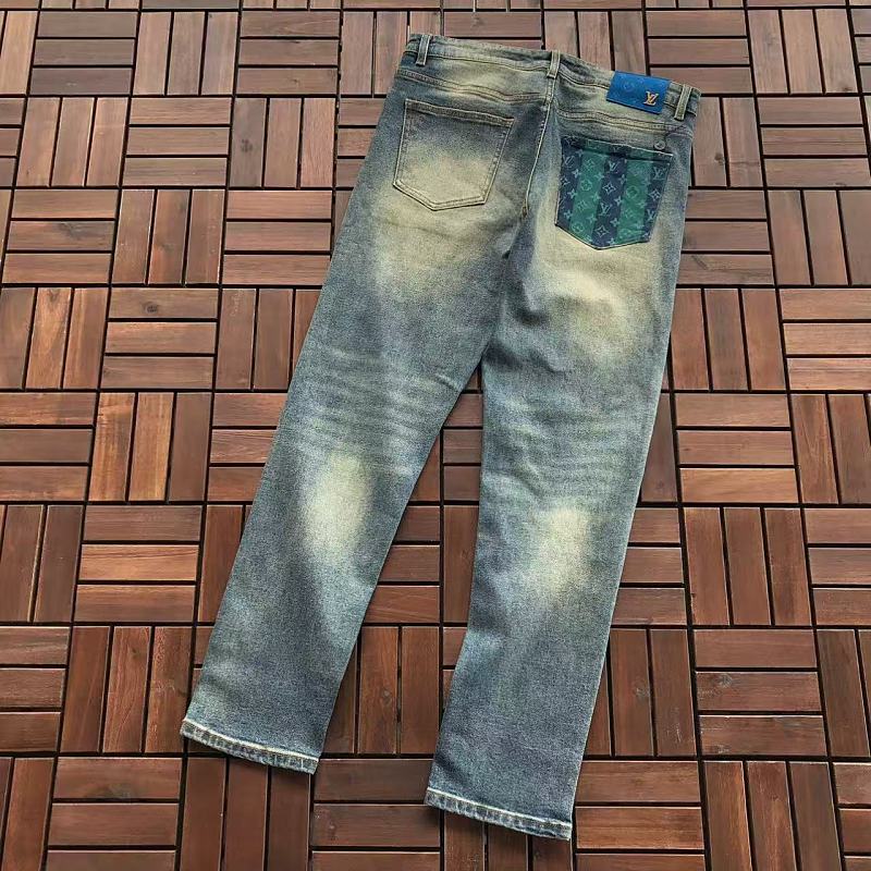 L Jeans · 5