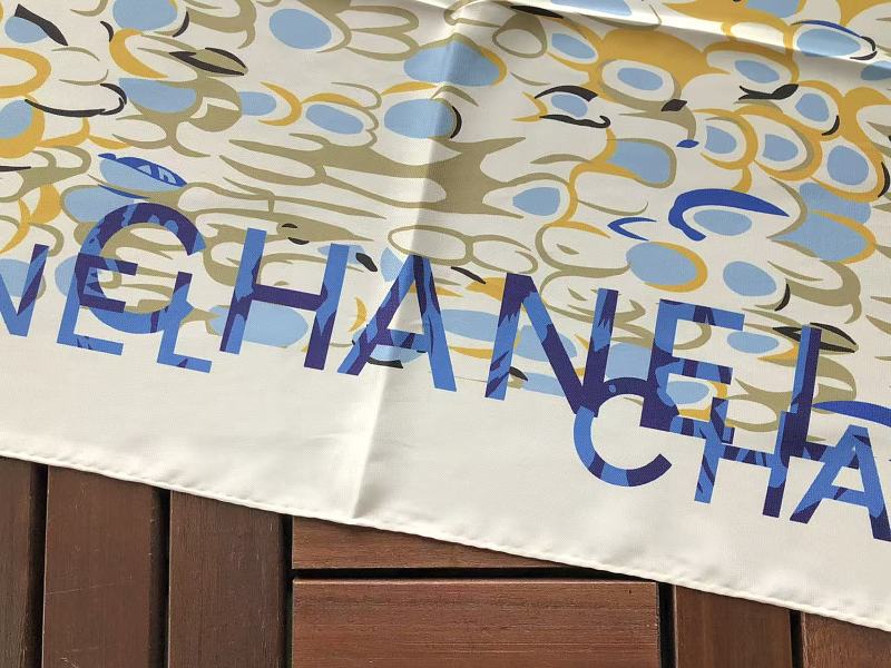C A E Scarf · 6