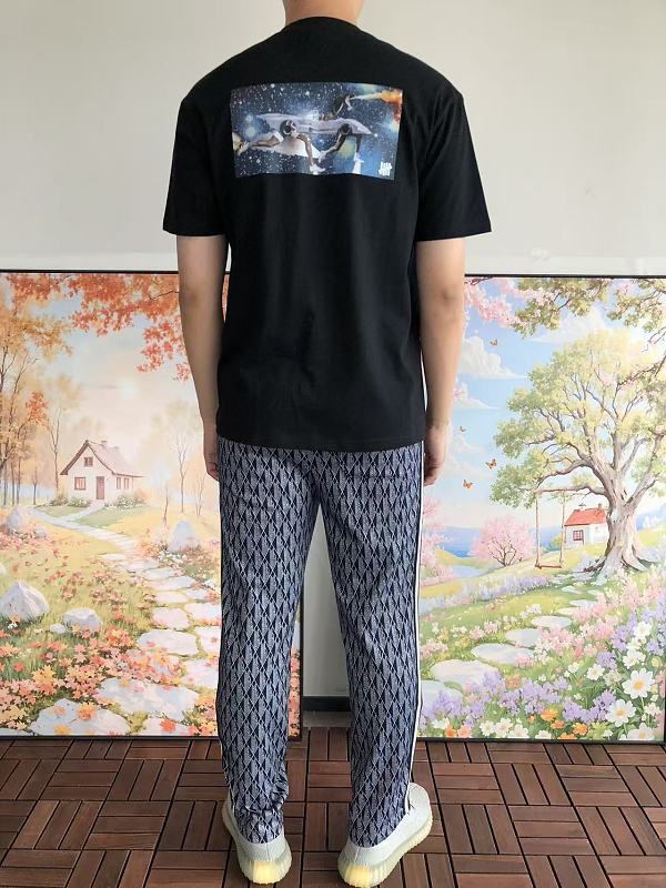 Undefeated T-shirt 4