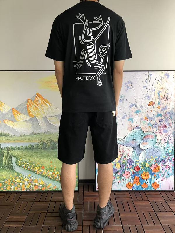A T Yx T-shirt · 5