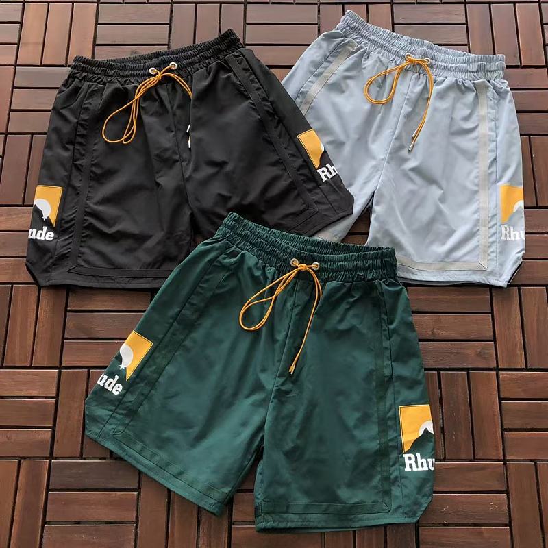 R U E Shorts · 5