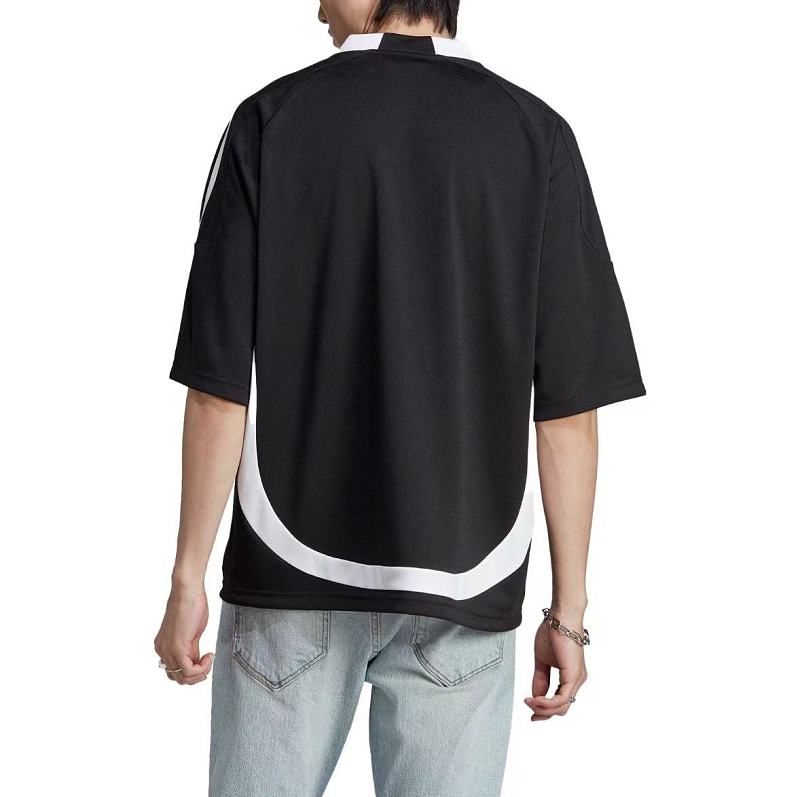 Di As T-shirt · 4